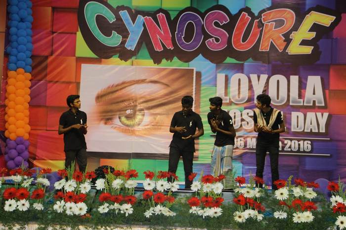 Performing at the Cynosure college event